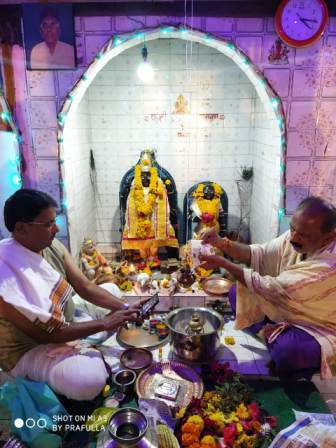दत्त जन्म – महा पूजा